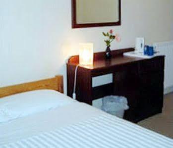 Fitzroy/Cosmo Hotel ลอนดอน ภายนอก รูปภาพ